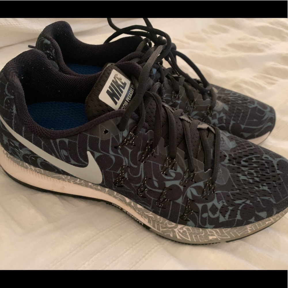 Nike women’s running shoes, size 9.5